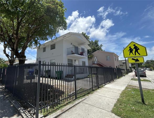 Lawrence Estates Land, 1068 SW 2nd St, Miami, Florida 33130, image 1
