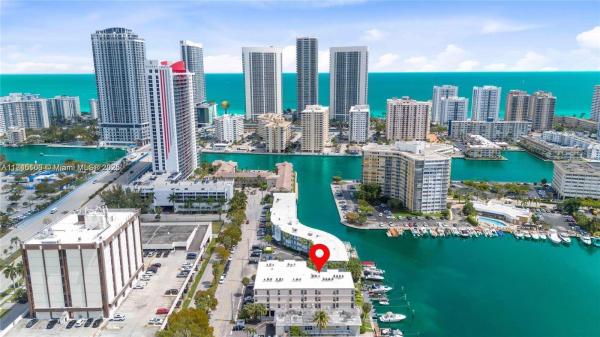 Bay Place, 2420 Diana Dr #203, Hallandale Beach, Florida 33009, image 1