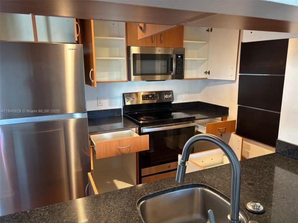 Seybold Pointe, 816 NW 11 St 505, Miami, Florida 33136, image 1