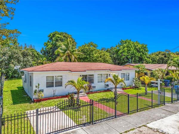 1315 NE 146th St #1311, Unincorporated Dade County, Florida 33161, image 1