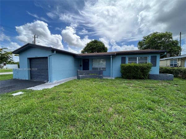 North Gate Estates, 3620 NW 35th Ave, Lauderdale Lakes, Florida 33309, image 1