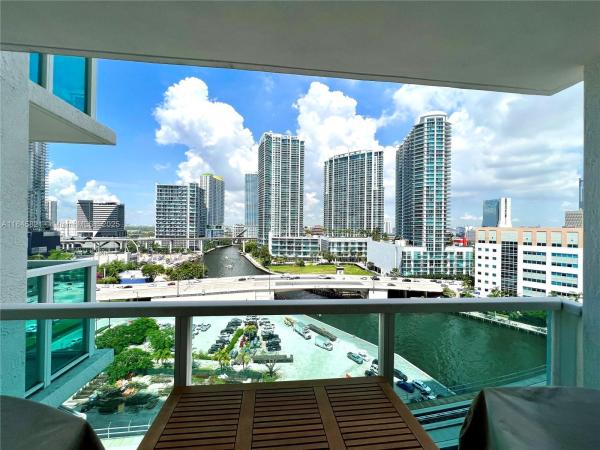 Brickell On The River North Tower, 31 SE 5th St #1509, Miami, Florida 33131, image 1