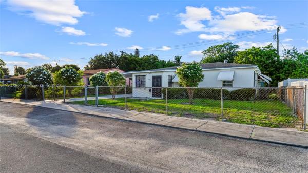 Joy Homes, 1235 NW 86th St, West Little River, Florida 33147, image 3