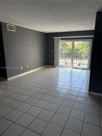 El Lago, 5501 NW 7th St #E301, Miami, Florida 33126, image 1