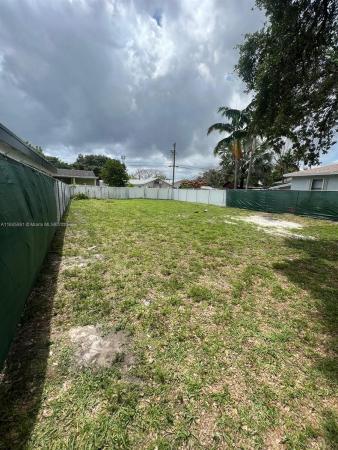 Hollywood Beach Heights, 6122 Garfield St, Hollywood, Florida 33024, image 1