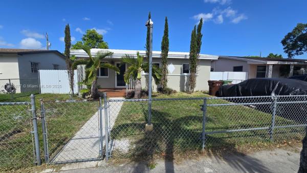 Hialeah Homesites, 2441 W 10th Ave, Hialeah, Florida 33010, image 1