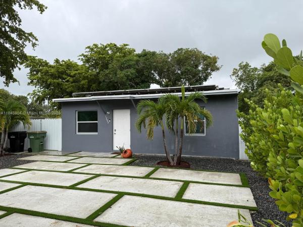 Sunkist Grove, 1295 NW 122nd St #1295, North Miami, Florida 33167, image 1