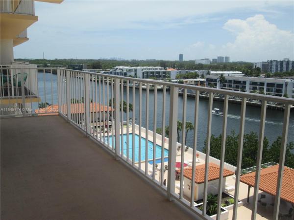 Winston Towers 700, 290 174th St #903, Sunny Isles Beach, Florida 33160, image 1
