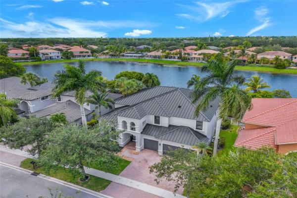 Isles At Weston, 3844 W Hibiscus St, Weston, Florida 33332, image 2