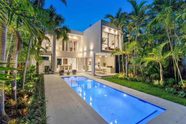 Silver Bluff Estates, 2384 SW 25th Ter, Miami, Florida 33133, image 1