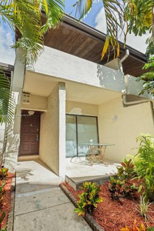 Riverwood, 19460 NE 26th Ave #12B, Ojus, Florida 33180, image 2