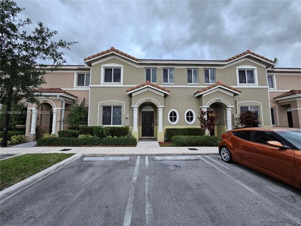 1015 SE 24th Ter #1, Unincorporated Dade County, Florida 33035, image 1