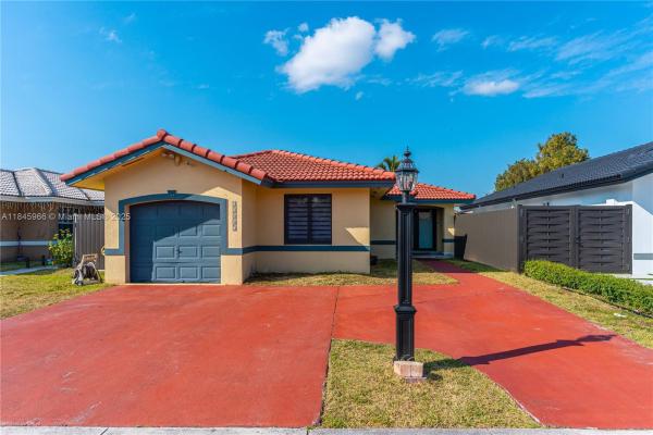13847 SW 157th Ter, Unincorporated Dade County, Florida 33177, image 1