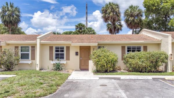 Palm-Aire Village, 3034 NW 69th Ct #4E, Fort Lauderdale, Florida 33309, image 1