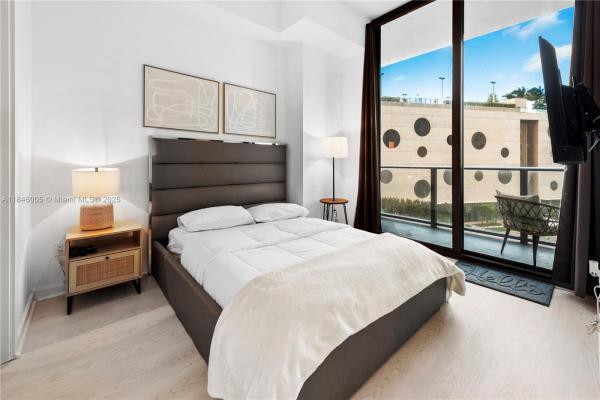 Paraiso Bayviews, 501 NE 31 St 304, Miami, Florida 33137, image 1