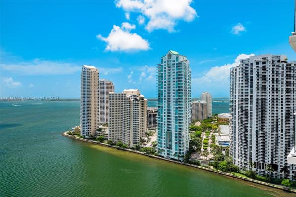 Met 1, 300 S Biscayne Blvd #1916, Miami, Florida 33131, image 1