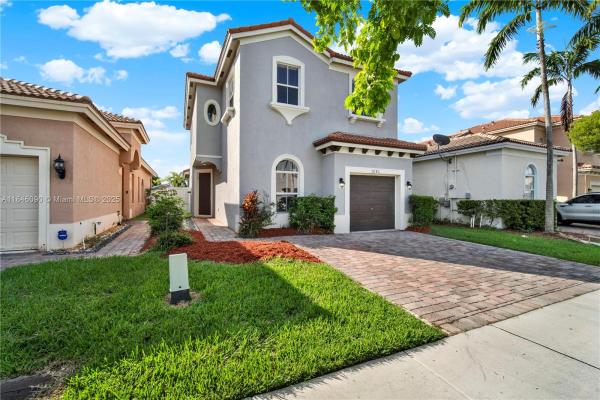 Portofino Palms, 1081 NE 40th Rd, Homestead, Florida 33033, image 3