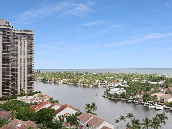 Turnberry Towers, 19355 Turnberry Way #12C, Aventura, Florida 33180, image 1