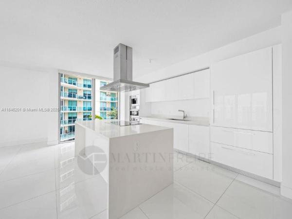 Parque Towers, 300 Sunny Isles Blvd #4-701, Sunny Isles Beach, Florida 33160, image 1