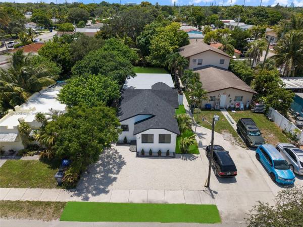 Dixie Gardens, 1212 N 22nd Ave, Hollywood, Florida 33020, image 3