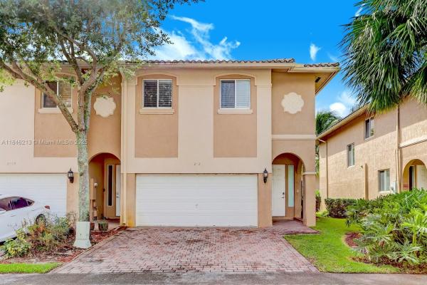 Yacht Club At Treasure Cove, 2727 Treasure Cove Cir #2727, Dania Beach, Florida 33312, image 1