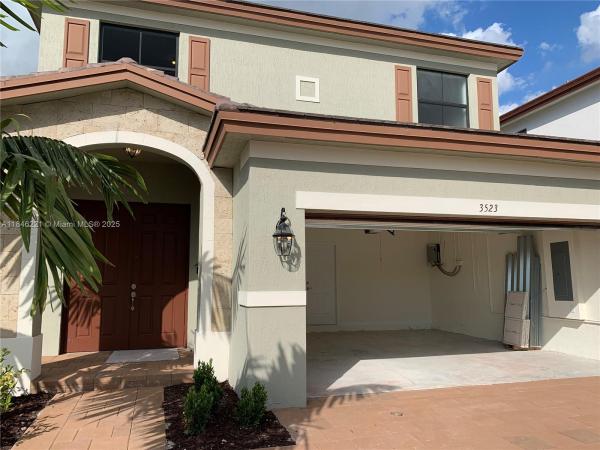 Aquabella, 3523 W 105th Pl, Hialeah, Florida 33018, image 1