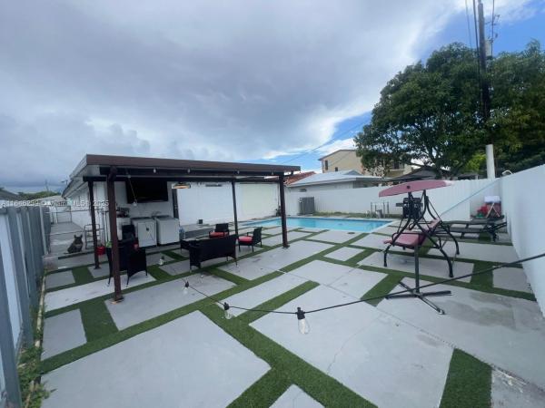 2920 SW 69th Ave, Miami, Florida 33155, image 1