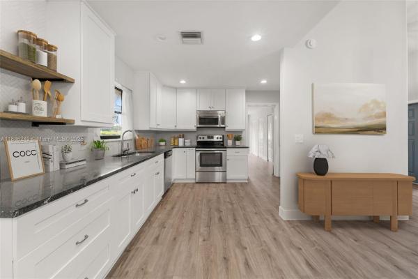 Rainberry Bay, 3115 NW 12th St, Delray Beach, Florida 33445, image 1
