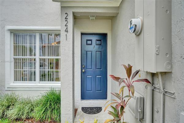 Lakeview Townhomes, 2241 SW 84th Ter, Miramar, Florida 33025, image 1