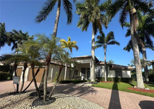 Victoria Isles, 1446 Victoria Isle Dr, Weston, Florida 33327, image 2