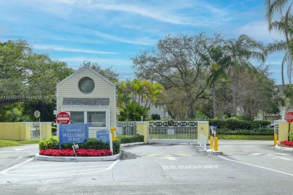 Summer Lake, 3453 NW 44th St #107, Oakland Park, Florida 33309, image 1