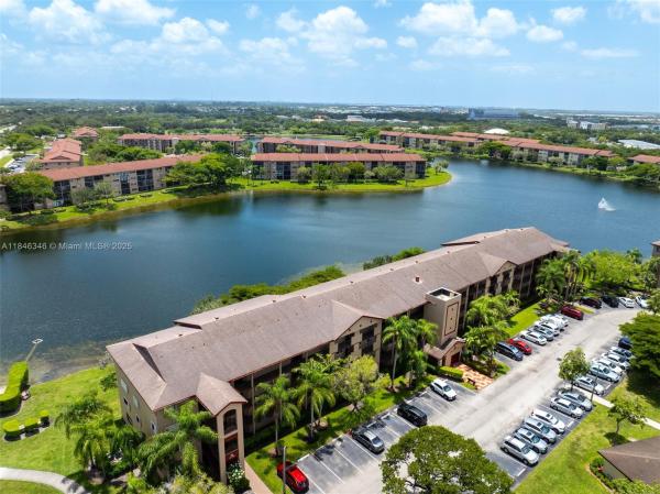 Plymouth At Century Village, 13700 SW 11th St #309A, Pembroke Pines, Florida 33027, image 1