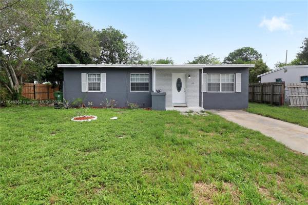 Lauderdale Manors, 1100 NW 11th Pl, Fort Lauderdale, Florida 33311, image 1