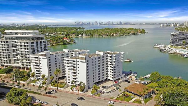 Indian Creek Club & Marina North, 6830 Indian Creek Dr #1B, Miami Beach, Florida 33141, image 1