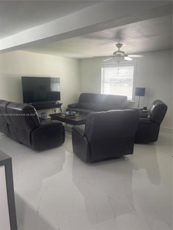 Cutler Ridge Manor Estates, 9911 SW 198th St, Cutler Bay, Florida 33157, image 2
