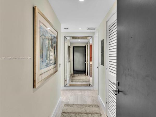 Hyde Midtown, 121 NE 34th St #2208, Miami, Florida 33137, image 2