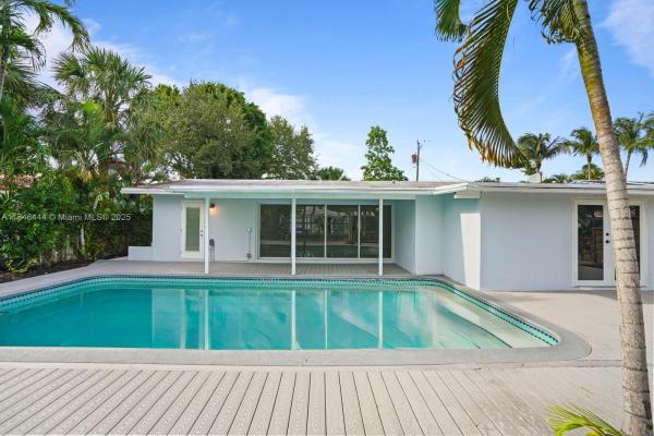 Gill Isles, 1724 SW 5th St, Fort Lauderdale, Florida 33312, image 1