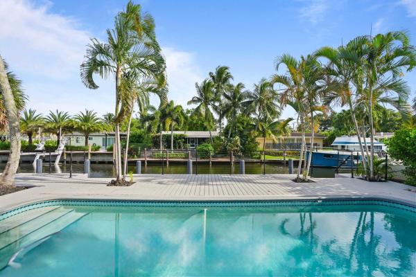 Gill Isles, 1724 SW 5th St, Fort Lauderdale, Florida 33312, image 2