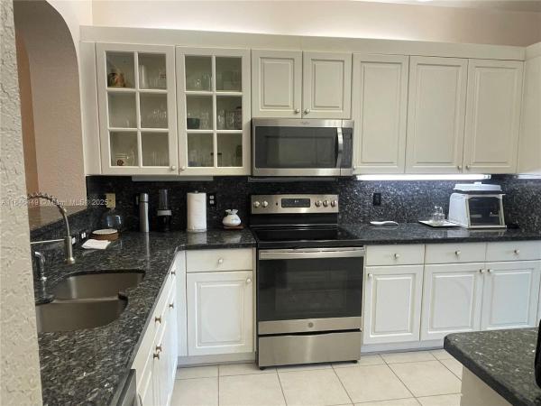 Southampton, 7635 Southampton Ter #201, Tamarac, Florida 33321, image 1