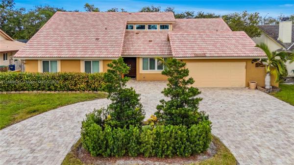 Cypress Glen, 663 NW 107th Ln, Coral Springs, Florida 33071, image 1