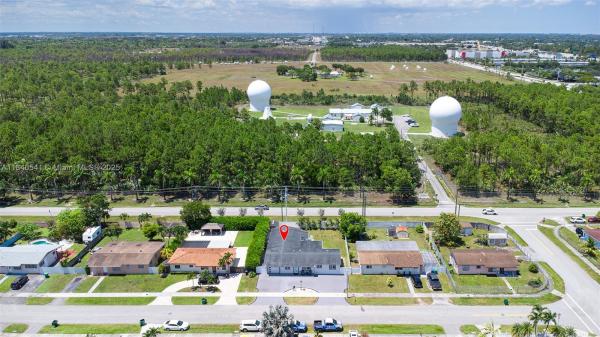 Richmond Hill Farms, 11821 SW 168th Ter, South Miami Heights, Florida 33177, image 3