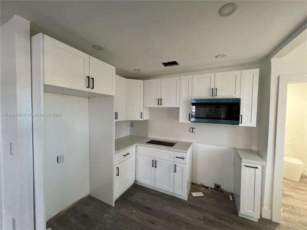 Idlewild Park, 1800 SW 3rd St #A, Miami, Florida 33135, image 3