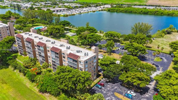 Waters Edge Towers, 4570 NW 18th Ave #606, Deerfield Beach, Florida 33064, image 1