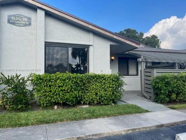 447 Lakeview Dr #5, Weston, Florida 33326, image 1