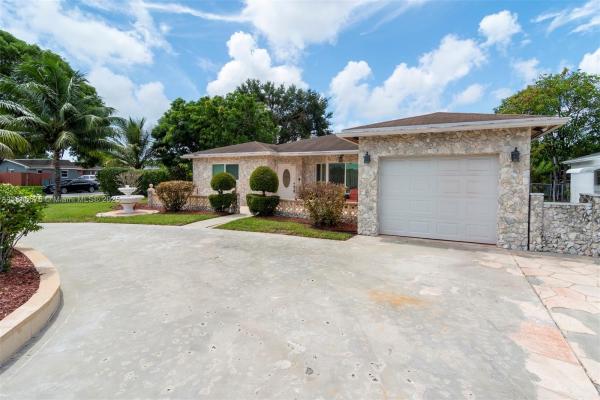Oakland Hills, 5105 SW 10th St, Margate, Florida 33068, image 1