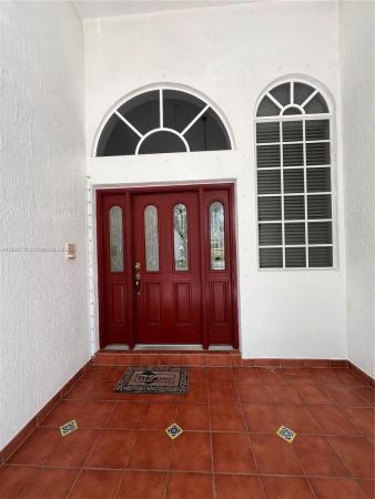 Royal Oaks, 8455 NW 169th Ter, Miami Lakes, Florida 33016, image 2
