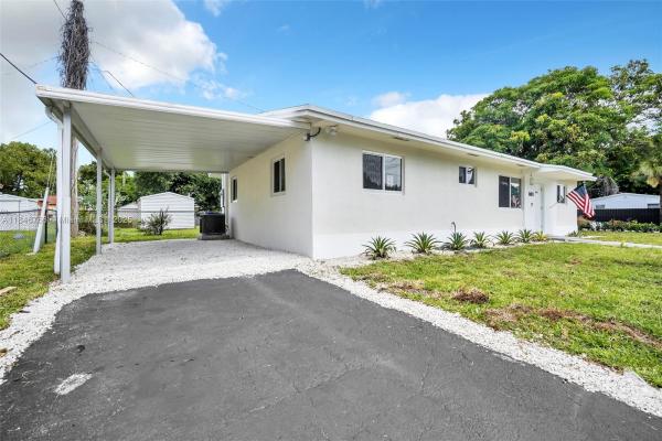 1401 NE 152nd St, Miami, Florida 33162, image 1