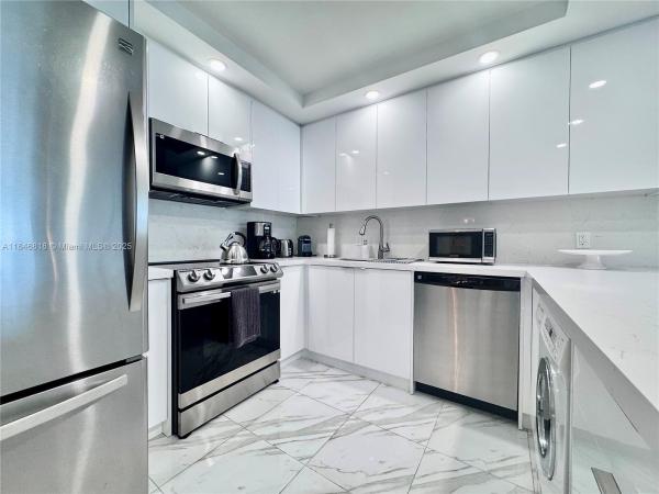 Admirals Port, 2851 NE 183rd St #1508E, Aventura, Florida 33160, image 1