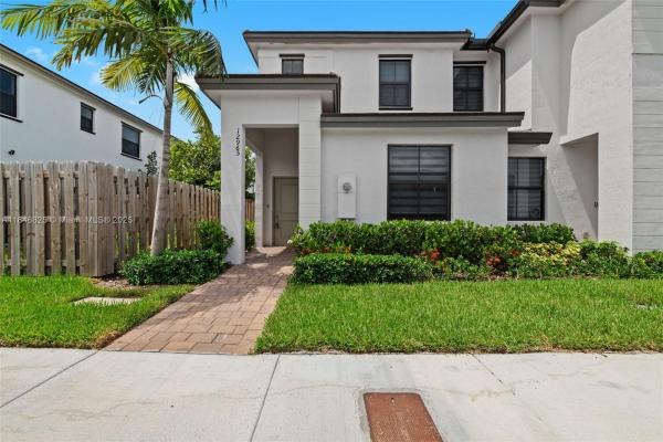 Siena Reserve, 12965 SW 233 Ter, Goulds, Florida 33170, image 3