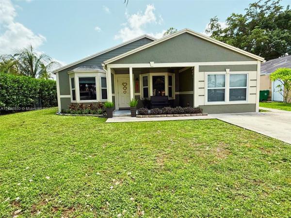 Summer Lake, 1600 SW 127th Ln, Davie, Florida 33325, image 1